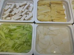 -蒙肥羊·酸汤潮牛·鲜牛肉火锅烤肉自助(岗顶店)