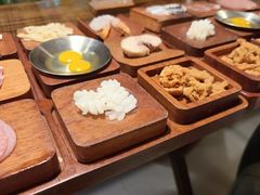 -银米·云南传统过桥米线(双廊黑金冠店)