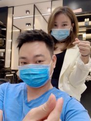 -HAIR CORNER