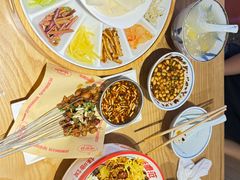 -怪噜范·老贵阳街头名小吃(数博万达店)