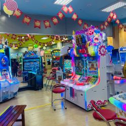 -莫莉幻想儿童乐园(北京丰台永旺店)