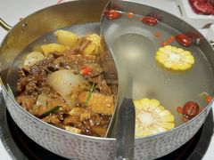 -八合里牛肉火锅(上海世茂广场店)