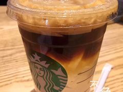 -星巴克臻选(国贸商城首店)