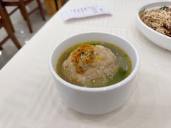 蟹粉狮子头-怡园饭店-餐厅(四望亭店)