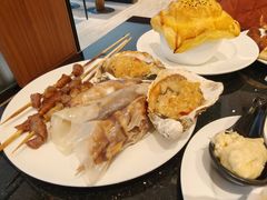 -东方红海鲜百汇(国际大厦店)