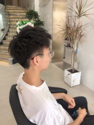 -苏奇发型·烫发染发