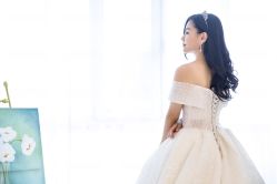 -Lisamoon礼慕纱婚纱礼服高级定制