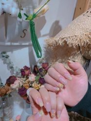 -NEW LOOK-绿麓 · 美甲美睫脱毛工作室