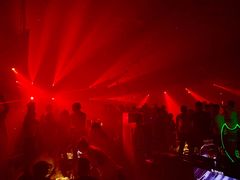 -SPACE(欢乐颂购物中心店)