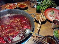 -萍姐火锅·公路夜市(武汉首店)