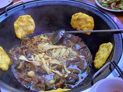 -曹丞相·地锅鸡·地锅鱼(武林店)