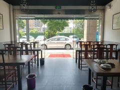-老谭虾王蟹皇·龙虾·烧烤(蝴蝶湾店)