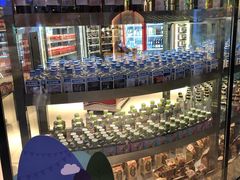 -美食小镇·观赏珍稀鸟类·长隆熊猫酒店