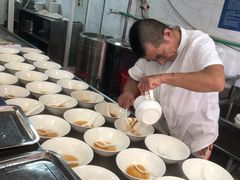 秘制汤底-汪家馄饨(集庆路店)