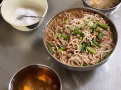 -正宗杨记普洱酸醋米线(总店)