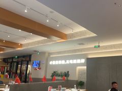 -肥肥虾庄·金牌油焖大虾(汉口城市广场店)