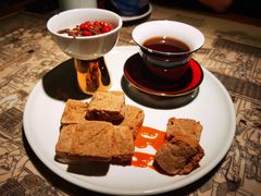 臭豆腐毛豆配芒果蛋黄-桂满陇-十里风荷(合生汇店)