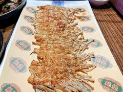 -蚝堡海鲜·威海菜·海肠捞饭·烧烤·亚洲吃蚝公司(幸福门店)