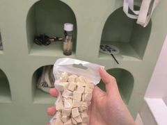 -怪兽屋·羊驼·猫咖·狗咖(俊华广场店)