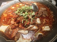-麻六记(凤凰汇店)