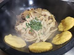 -70後铁锅炖(坡博总店)