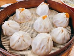 蟹粉小笼包-忆秦园小笼包(惠山古镇总店)