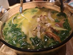 咸肉嫩河蚌烧秧草-竹里馆·淮扬菜·功夫茶(老门东店)