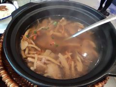 虫草菌菇汤-民间小灶(亭林店)