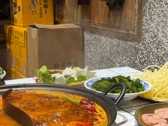 -旧街市鲜货老火锅(大光路店)