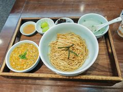-蟹上黄·蟹黄面·江南糖水(人民广场店)