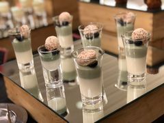 -圣丰索菲特·2 On 988 Café 自助餐厅