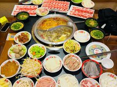 -沸炉重庆老火锅(军事博物馆店)