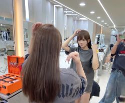 -十六番发型师事务所