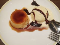 焦糖布丁配香草冰淇淋-萨莉亚意式餐厅(杭州滨江天街店)