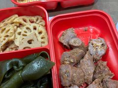 -绝味鸭脖(曼哈顿广场店)