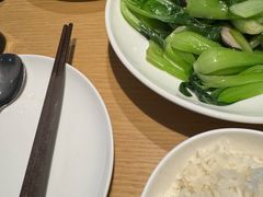 -渝信川菜 · 川味家常菜(财富购物中心店)