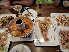 -两兄弟Song Pee Nong(2号店)