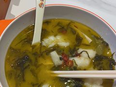 -小六鱼你.下饭酸菜鱼(益田假日广场店)