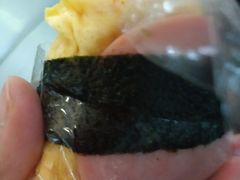 -全家便利店(上海南站站店)