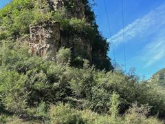 -大平台龙居瀑布旅游区