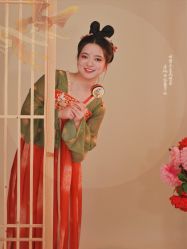 -汉仪华裳汉服馆(打浦桥店)