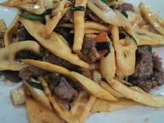 鲜笋炒牛肉-南记食粥坊·宵夜大排档(莲花总店)