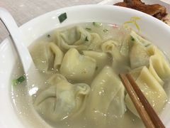 -珊珊小笼馆(仙霞路店)