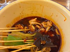 -拈签一笑黄牛肉辣卤串串