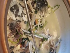 鱼头豆腐汤-宝荣鱼馆·临湖之宴(千岛湖店)