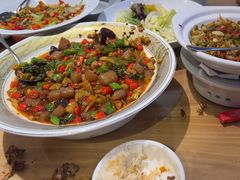 -严记小天府酸菜鱼(西四路店)