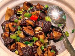 小炒鲜香菇-荣兴酒家(徐家汇店)