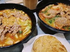 番茄浓汤鸡翅猪扒通粉-华嫂冰室(尖沙咀店)