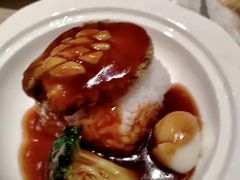 活鲍鱼捞饭-小船渔村•大连菜•大连焖鱼(黄河路店)