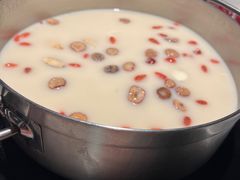 -尚尚仙·酸汤猪手·猪肚鸡火锅(华联万柳购物中心店)